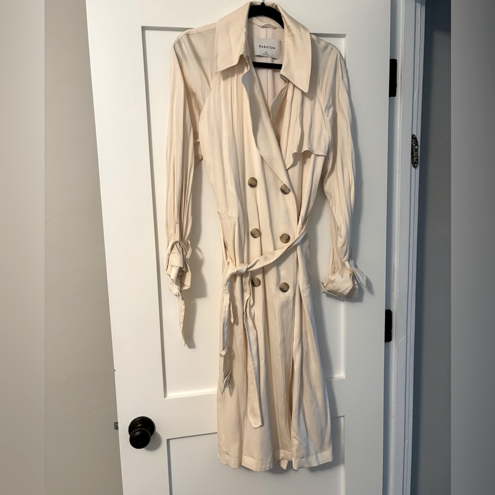 Babaton silky trench